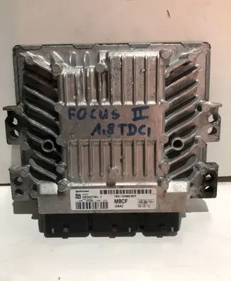 Ford Focus Engine control unit/module 6m5112A650TC