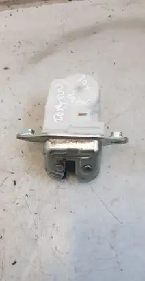 Subaru Forester SH Loading door lock 