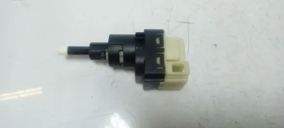 Audi A8 S8 D3 4E Brake pedal sensor switch 1K2945511
