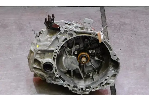 Toyota C-HR I Manual 6 speed gearbox 3111505031