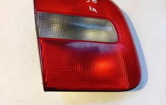 Volvo S70 V70 V70 XC Tailgate rear/tail lights 9151633 9157008