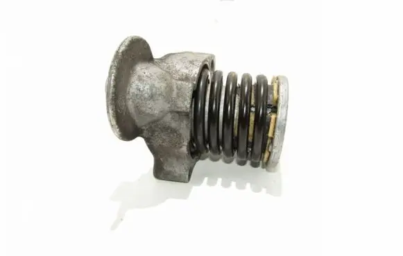 Mercedes-Benz C W204 Alternator belt tensioner A2712000470