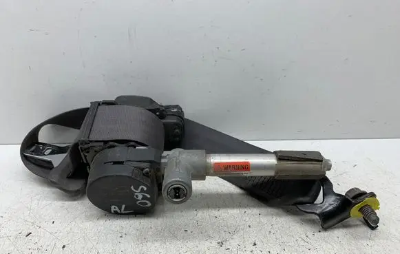 Volvo S60 Rear seatbelt 04242 6003114