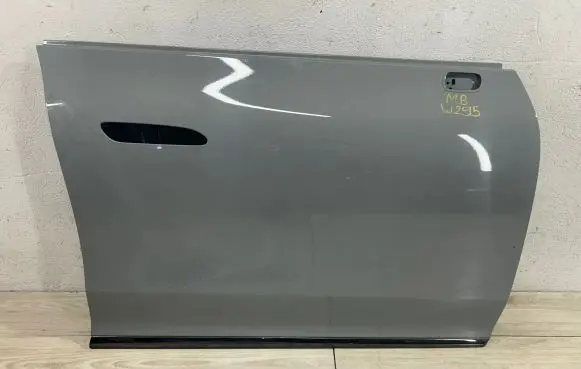 Mercedes-Benz EQE v295 Front door