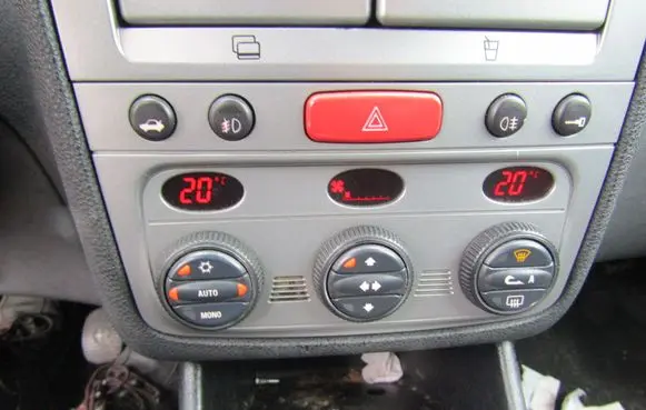 Alfa Romeo 147 Air conditioning/heating control unit 