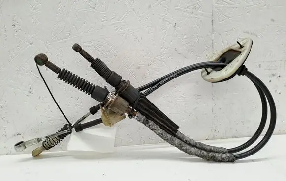 Iveco Daily 35.8 - 9 Gear shift cable linkage 504189881