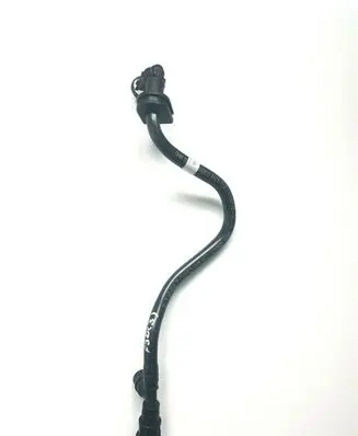 BMW 3 F30 F35 F31 Vacuum line/pipe/hose 8608035