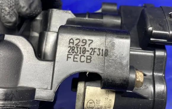 Hyundai Santa Fe Intake manifold 283102F310