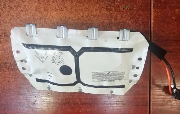 Peugeot 207 Passenger airbag 7233433 9683408580 0064940