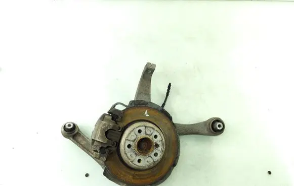 Front wheel hub spindle knuckle