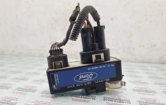 Ford Galaxy Coolant fan relay 7M0000317