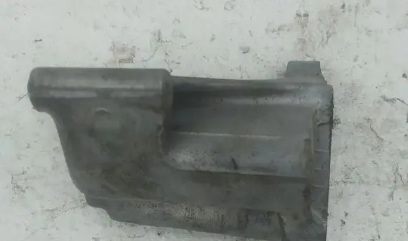 Mercedes-Benz SL R107 Generator/alternator bracket R1161551035