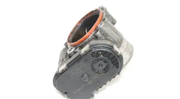 Jaguar XE Throttle valve G4D39F991AA