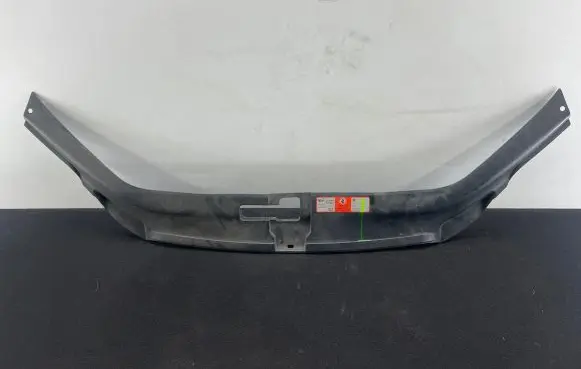 Audi Q7 4L Radiator trim 4L0807081