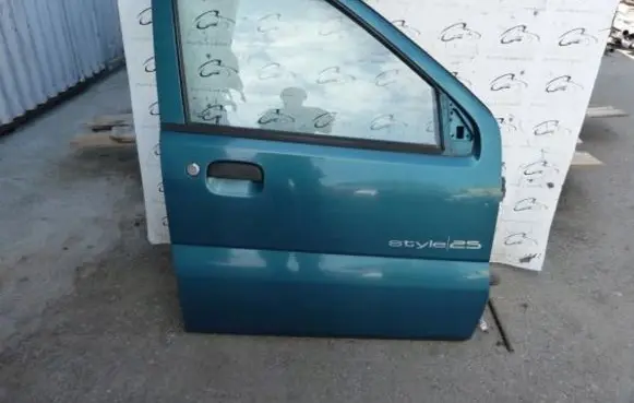 Suzuki Ignis Front door