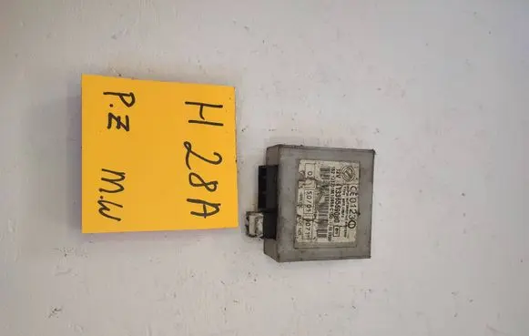 Fiat Punto (188) Immobilizer control unit/module 336599080