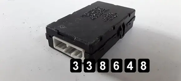 Toyota Corolla E120 E130 Engine control unit/module 02060