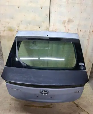 Toyota Prius (XW30) Tailgate/trunk/boot lid 