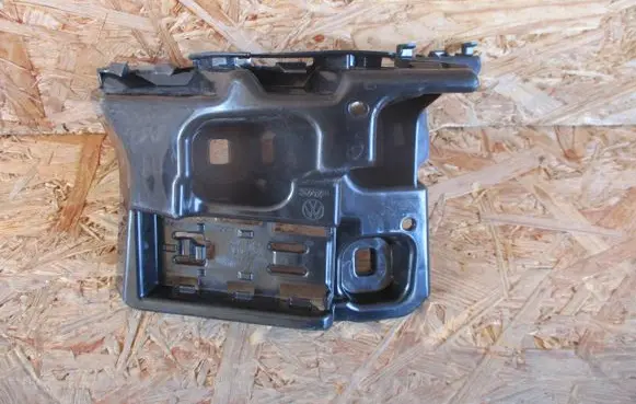 Volkswagen PASSAT B9 Rear bumper mounting bracket 3J0807377