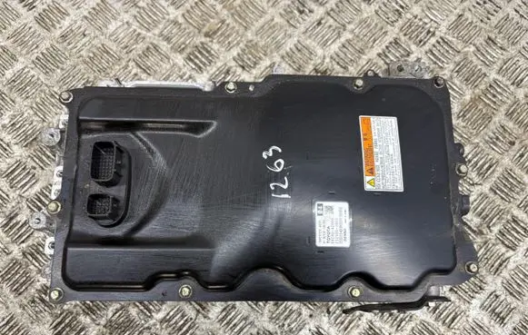 Toyota RAV 4 (XA50) Voltage converter inverter G92A042060