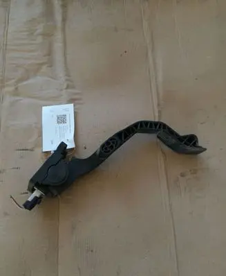 Peugeot 206 Accelerator throttle pedal 0280752248