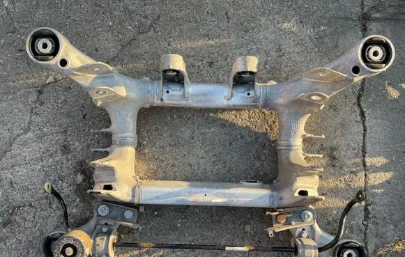 BMW 5 F10 F11 Rear subframe 6776491