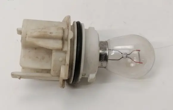 Volvo 760 Headlight/headlamp bulb F734T1