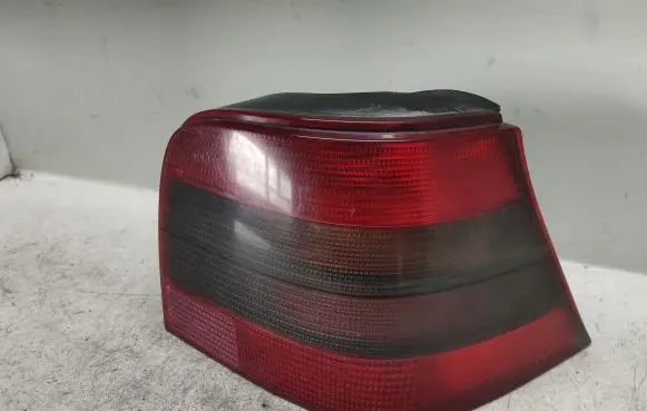 Volkswagen Golf IV Rear/tail lights
