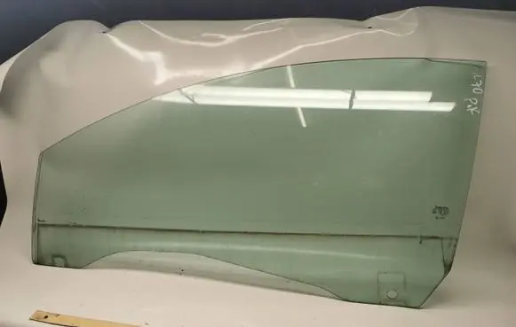 Volvo C70 Front door window/glass (coupe) 43R00023 E000190 DOT32M6AS2