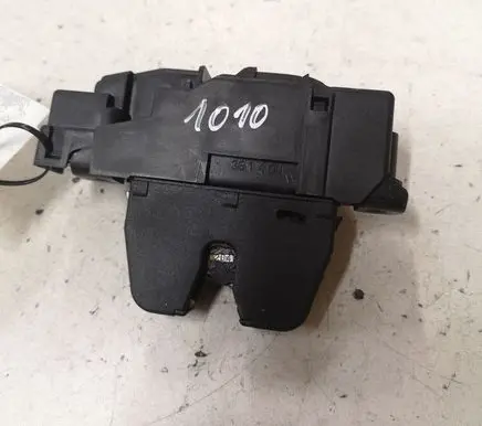Citroen C4 Cactus Tailgate/trunk/boot lock/catch/latch 9804762080