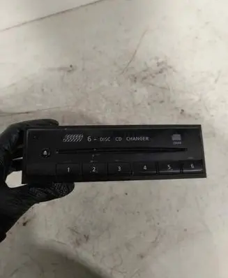 Nissan Patrol Y61 CD/DVD changer 281844M500 0029329 PN2302M