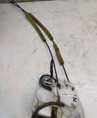Mazda 6 Front door lock GS1D