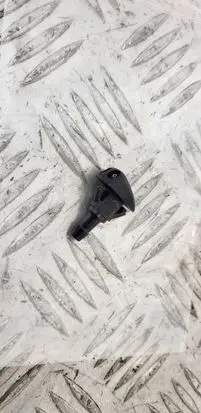 Mitsubishi L200 Windshield washer spray nozzle 