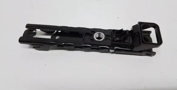 Volkswagen Atlas Seat belt adjustment rail 4M0857819
