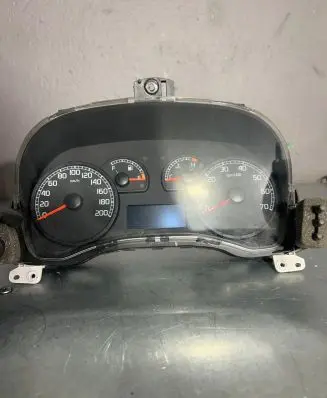 Fiat Doblo Speedometer (instrument cluster) 51761688 503001450500 90271