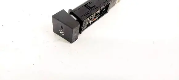 Hyundai Santa Fe Fog light switch 621W05010