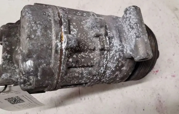 BMW 1 E81 E87 Air conditioning (A/C) compressor (pump) 6452698786202 4471908462 22527010