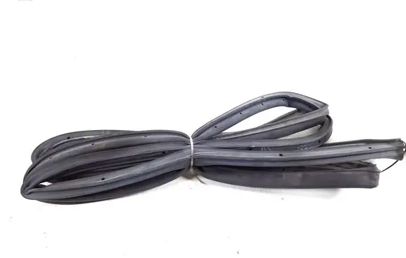 Toyota Hilux (AN10, AN20, AN30) Rubber seal rear door 67871-0K010