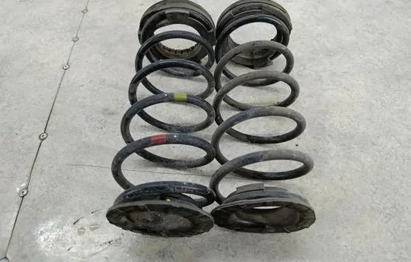 KIA Rio Rear coil spring 