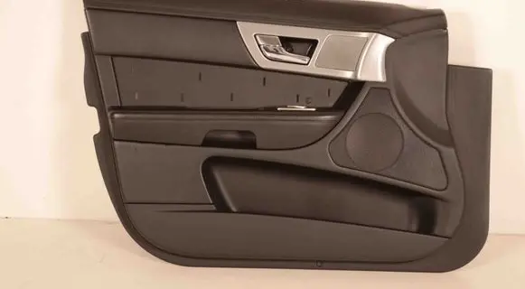 Jaguar XF X250 Front door card panel trim 8X235423713E