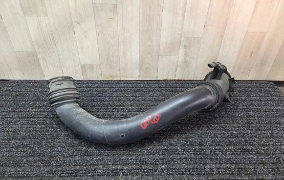 Intercooler hose/pipe