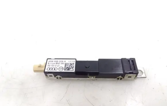 Audi A7 S7 4G Aerial antenna amplifier 4G8035225A