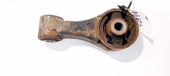 Toyota Aygo AB10 Engine mount bracket