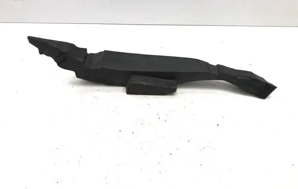 Honda e:Ny1 Fender foam support/seal 
