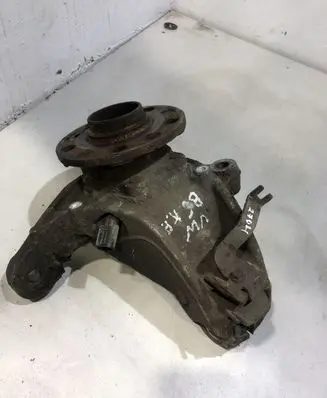 Volkswagen PASSAT B6 Front wheel hub spindle knuckle
