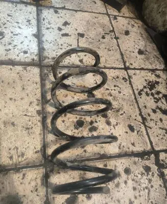 Opel Vectra C Front coil spring