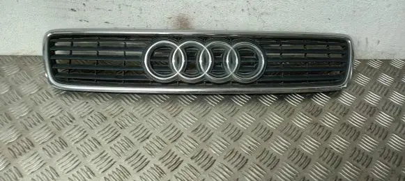 Audi A4 S4 B5 8D Front grill 8D0853651J