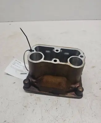 BMW 5 GT F07 Other cylinder head part 7605104