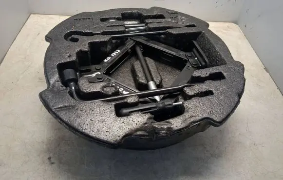KIA Ceed Lift Jack 094jA21002