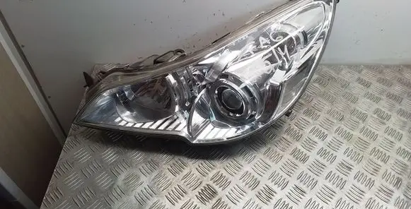 Subaru Legacy Headlight/headlamp 10020064